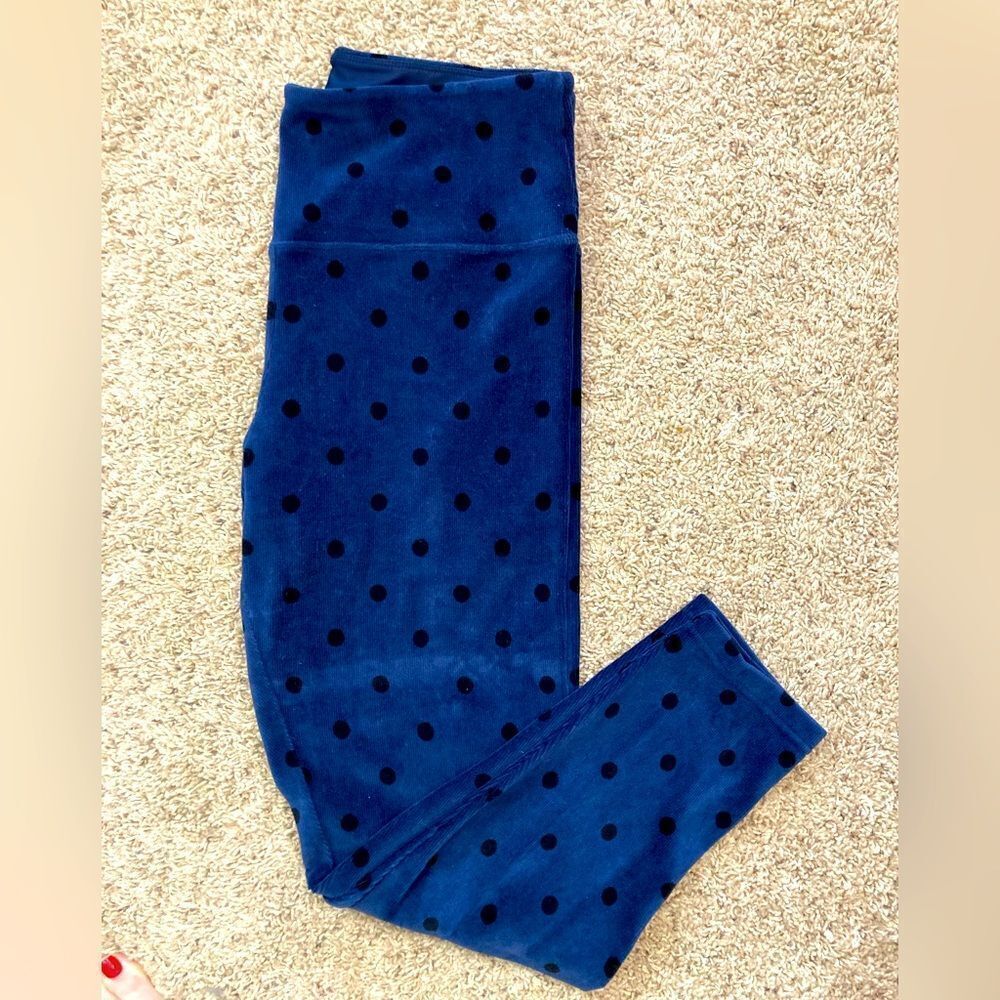 NWOT Cozy Ribbed High Waisted Polka Dot Leggings w/Revolutionary Tummy control